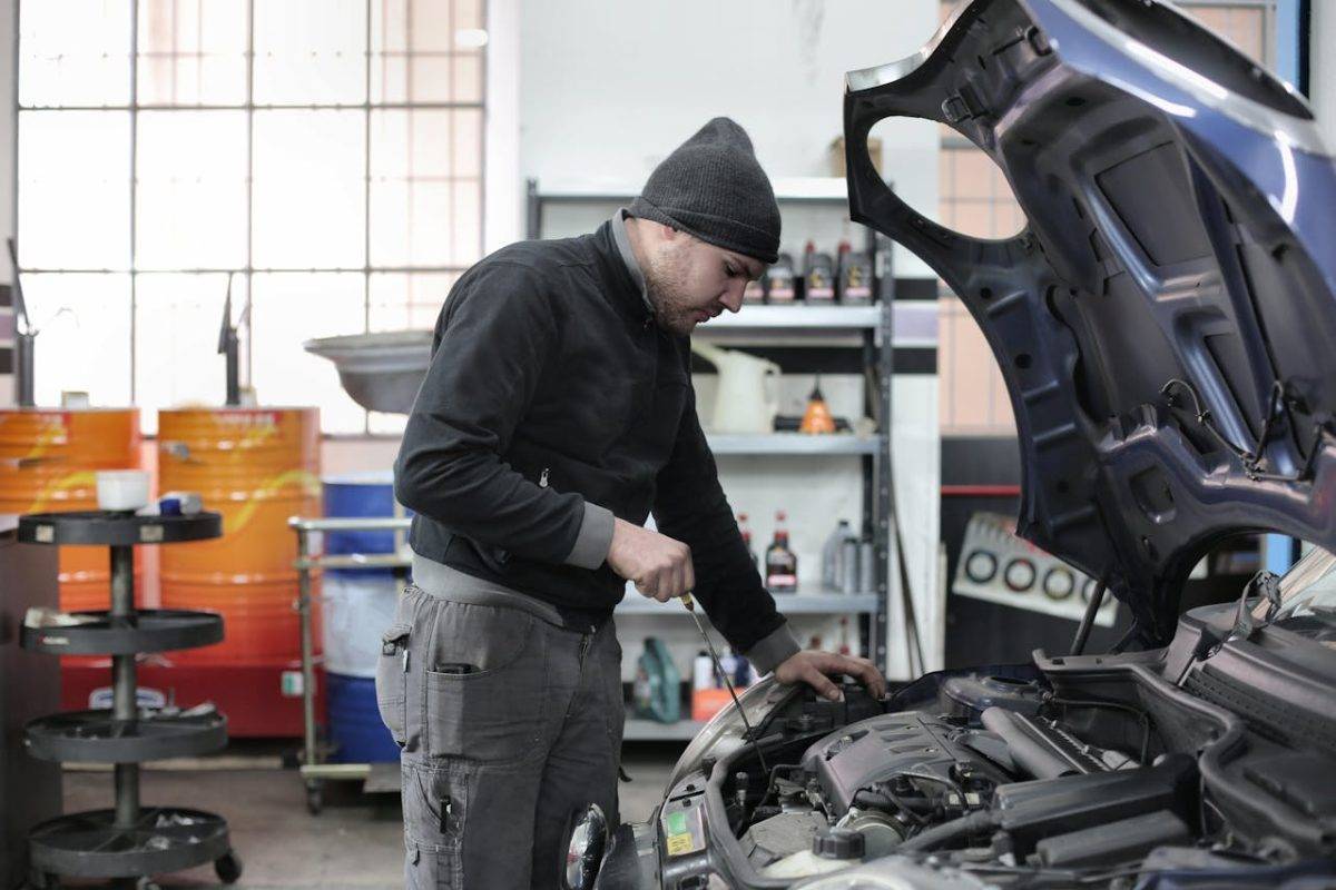 11 Essential Vehicle Maintenance Services for Long Term Performance 1200x800 1
