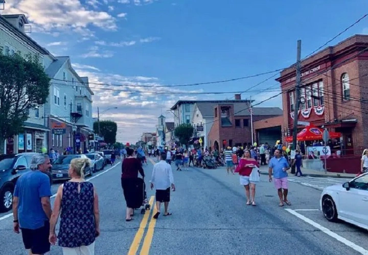 east greenwich news 1