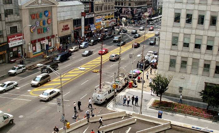 Media Frenzy and Public Interest